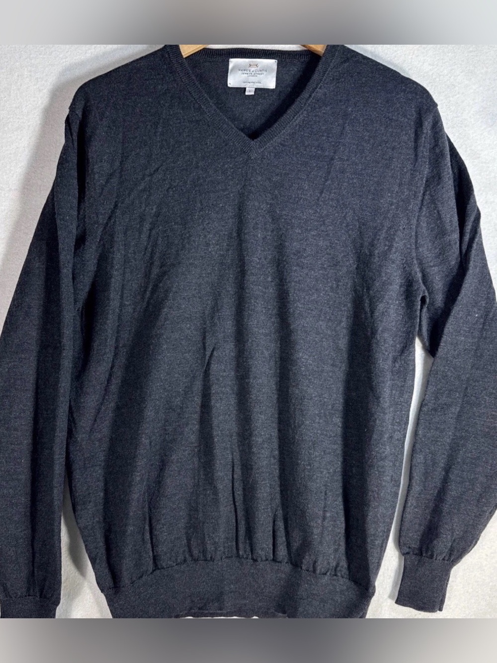 Hawes & Curtis Pure Merino Wool V Neck Pullover Sweater Dark Gray Large